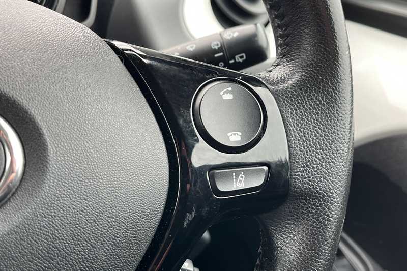 Used Toyota AYGO 2021 for sale - 76140594: Photo 22