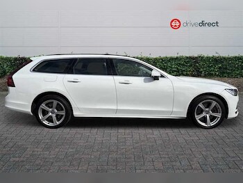 Used Volvo V90 Cross Country 2022 for sale - 76530824: Photo
