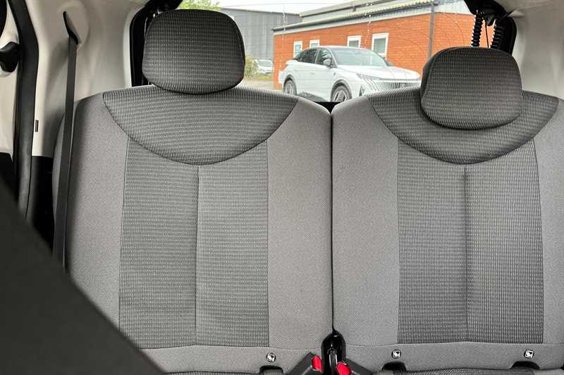 Used Toyota AYGO for sale - 76463597: Photo 24