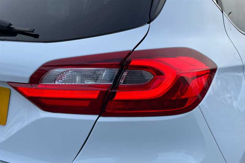 Used Ford Fiesta 2019 for sale - 77322979: Photo 32