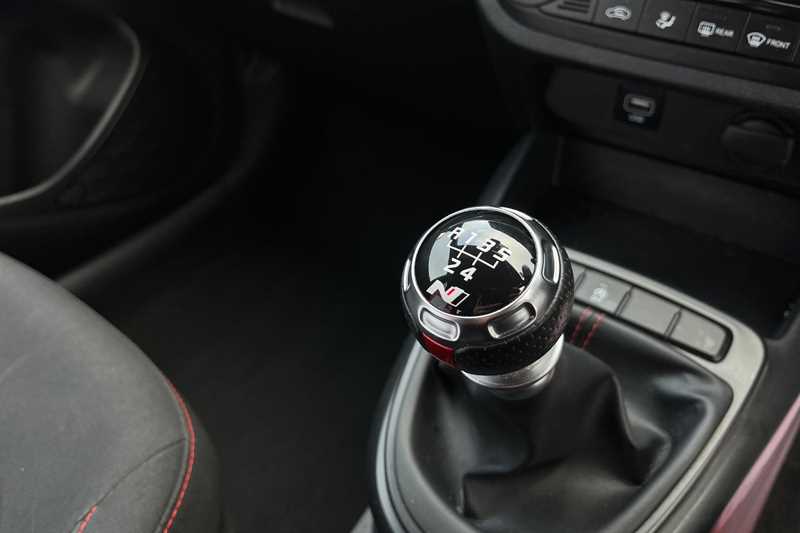 Used Hyundai i10 2022 for sale - 76776057: Photo 14