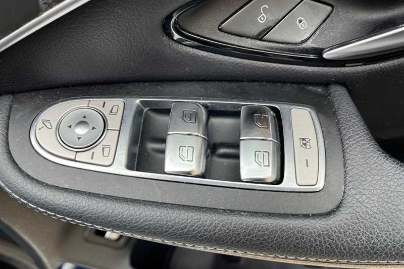 Used Mercedes-Benz GLC for sale - 76462486: Photo 16