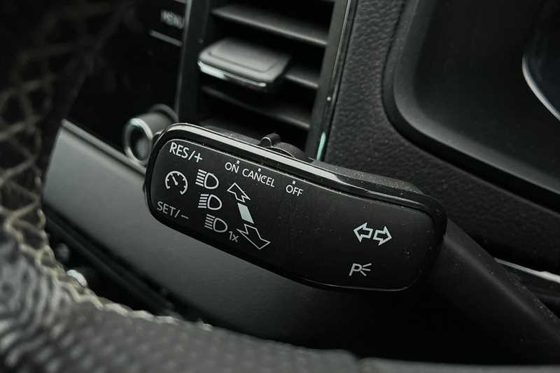 Used Skoda Karoq 2019 for sale - 76732676: Photo 36