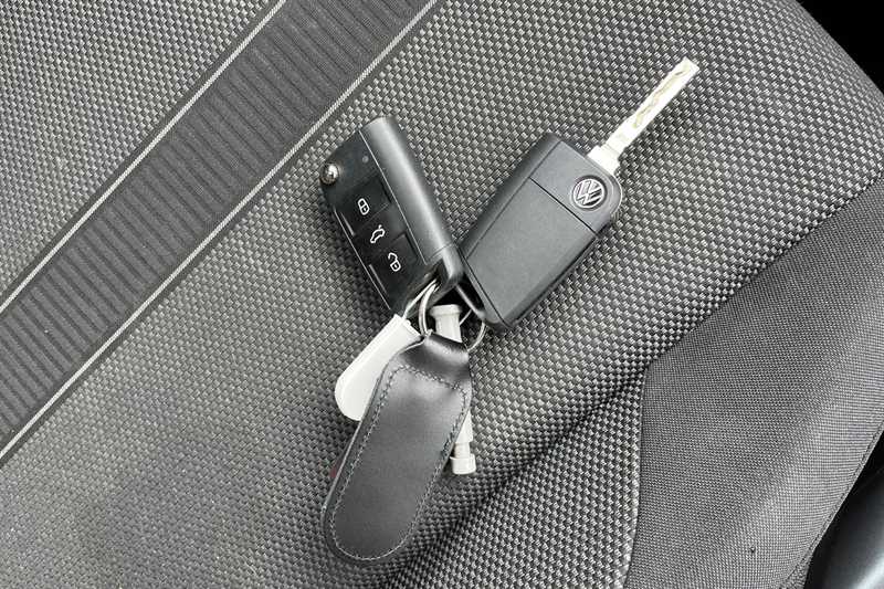 Used Volkswagen T-Roc 2023 for sale - 76443404: Photo 36