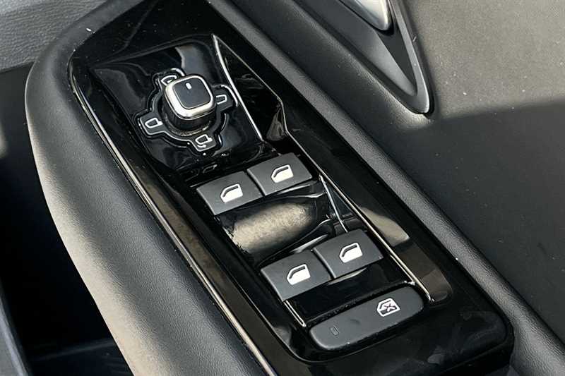 Used Citroen C5 X 2023 for sale - 76449092: Photo 16