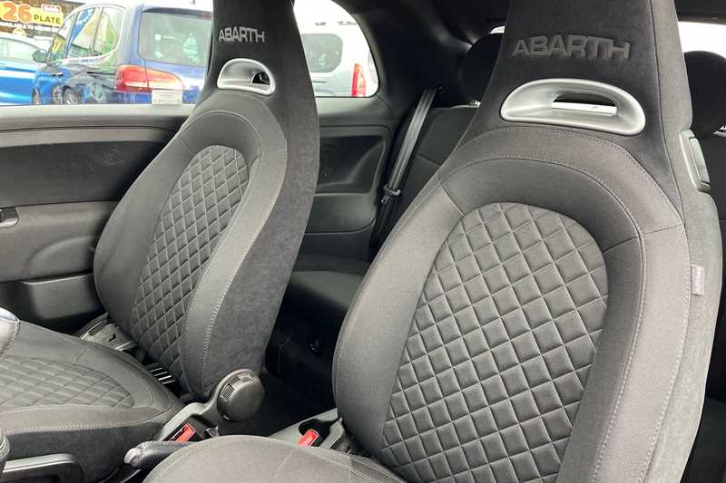 Used Abarth 595 2022 for sale - 78207454: Photo 23