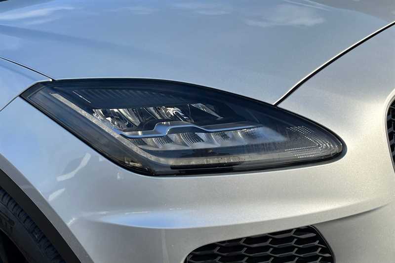 Used Jaguar E-Pace 2019 for sale - 76944903: Photo 28