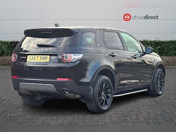 Used Land Rover Discovery Sport 2017 for sale - 76016247: Photo