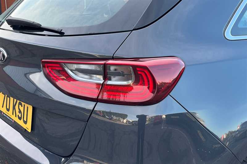 Used Kia Ceed 2020 for sale - 76329412: Photo 32
