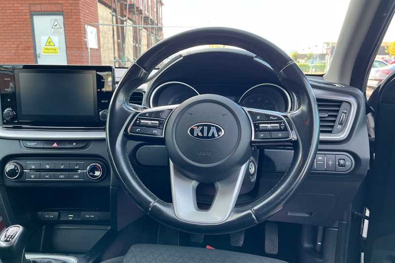 Used Kia Ceed 2020 for sale - 76329412: Photo 40