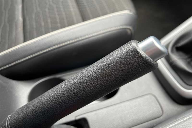 Used Kia Stonic 2021 for sale - 76140582: Photo 27