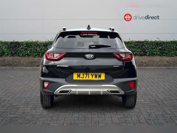 Used Kia Stonic 2021 for sale - 76140582: Photo 4