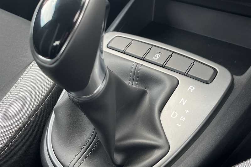 Used Hyundai i10 for sale - 76462393: Photo 40