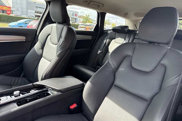 Used Volvo V90 Cross Country 2022 for sale - 75679443: Photo 23