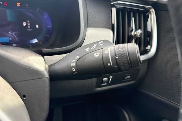 Used Volvo V90 Cross Country 2022 for sale - 75679443: Photo 27