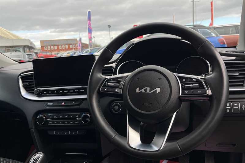 Used Kia XCeed 2023 for sale - 78160020: Photo 40