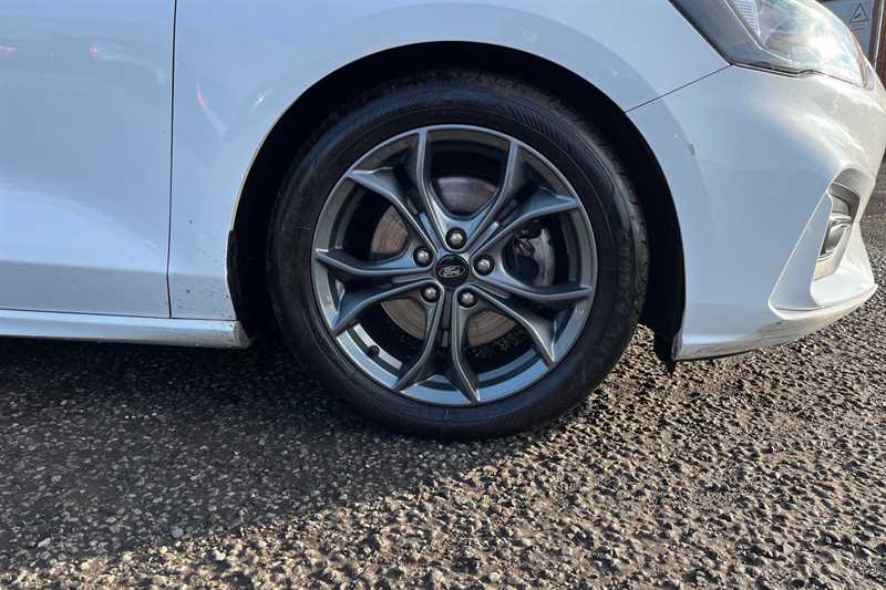 Used Ford Focus 2021 for sale - 77309075: Photo 9