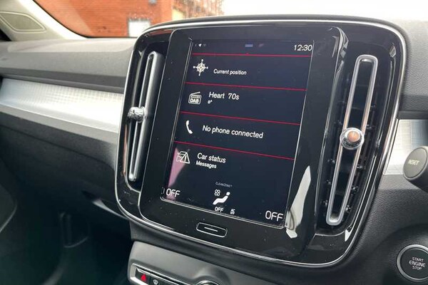 Used Volvo XC40 2021 for sale - 76125110: Photo 17
