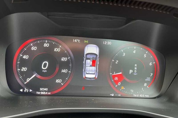 Used Volvo XC40 2021 for sale - 76125110: Photo 20