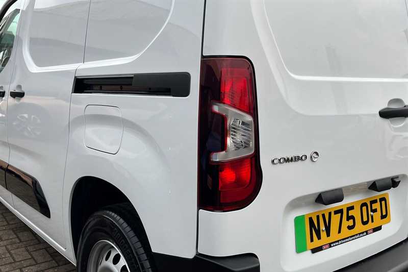 Used Vauxhall Combo Electric 2025 for sale - 77390920: Photo 31