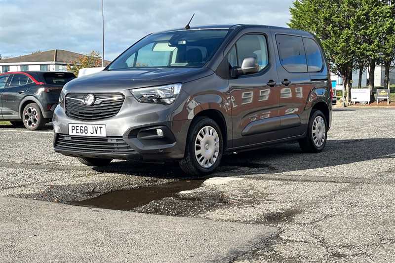 Used Vauxhall Combo Life 2018 for sale - 76516437: Photo 37