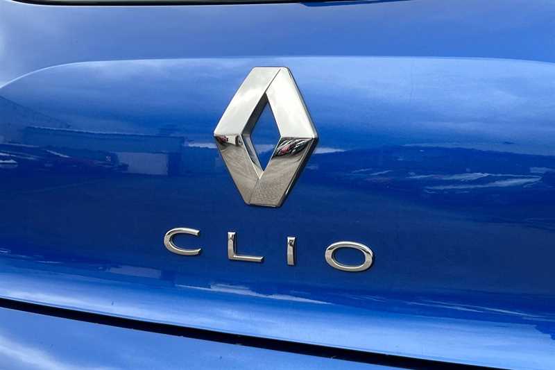 Used Renault Clio 2023 for sale - 78217132: Photo 30
