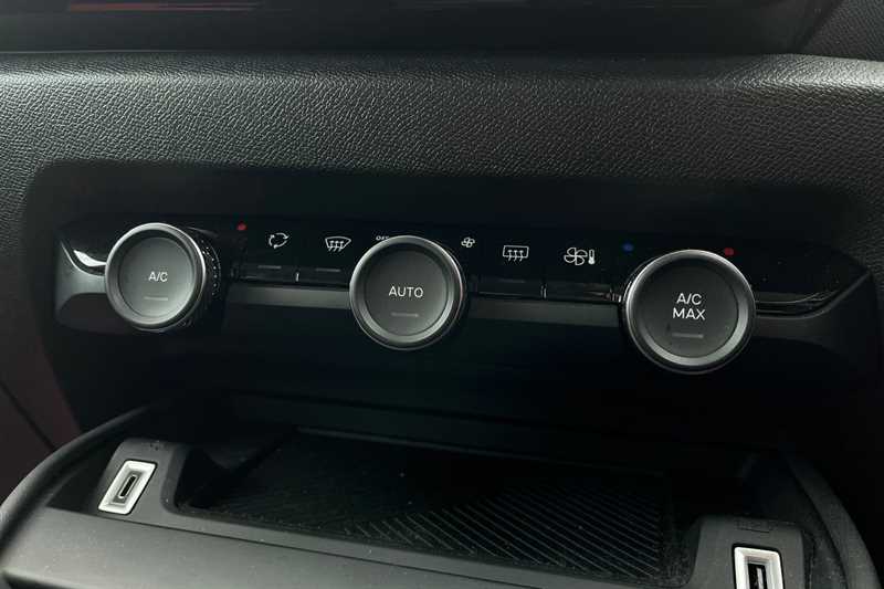 Used Citroen C4 2023 for sale - 77895158: Photo 15