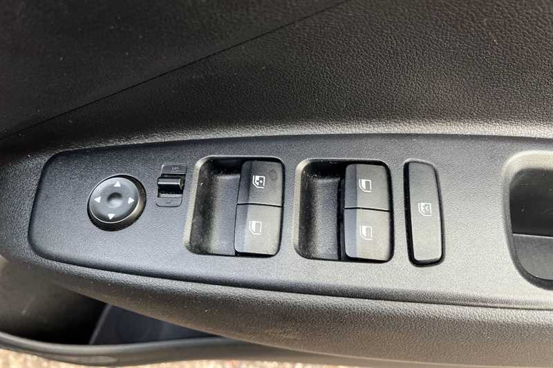 Used Hyundai i10 2022 for sale - 76903344: Photo 16