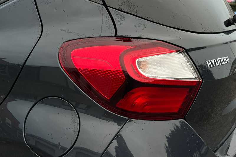 Used Hyundai i10 2022 for sale - 76903344: Photo 31