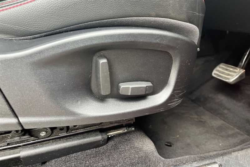 Used Jaguar E-Pace 2020 for sale - 76444151: Photo 26