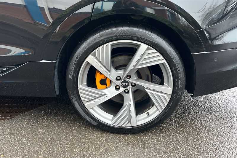 Used Audi e-tron 2022 for sale - 77323262: Photo 10