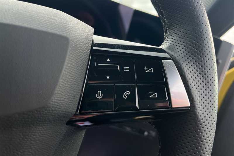 Used Vauxhall Astra 2023 for sale - 78143366: Photo 22