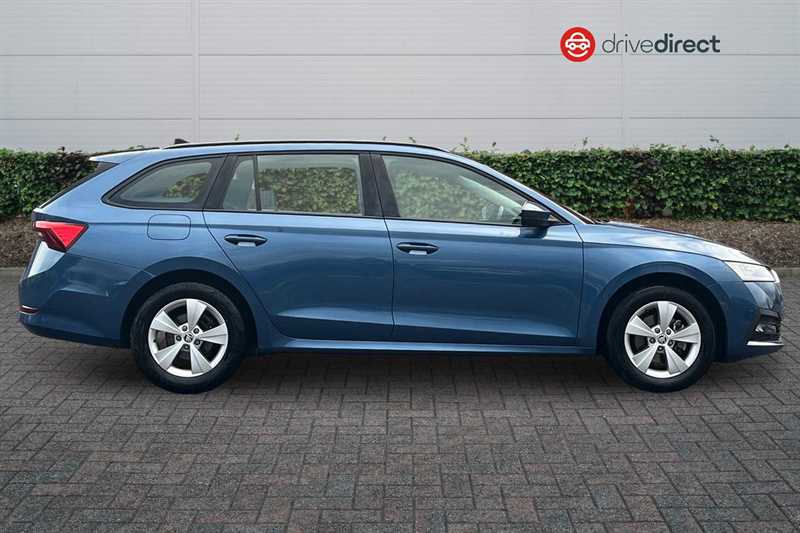 Used Skoda Octavia 2020 for sale - 76733330: Photo 2