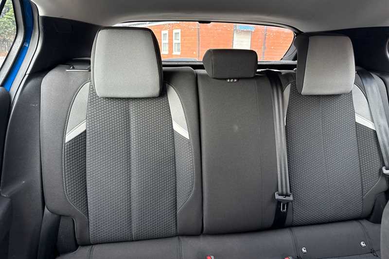 Used Vauxhall Astra for sale - 76463445: Photo 24