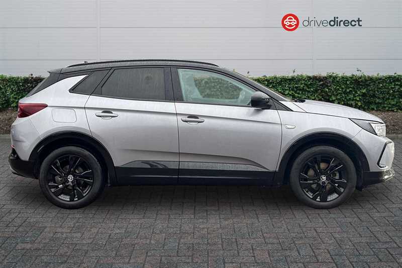 Used Vauxhall Grandland 2023 for sale - 77887657: Photo 2