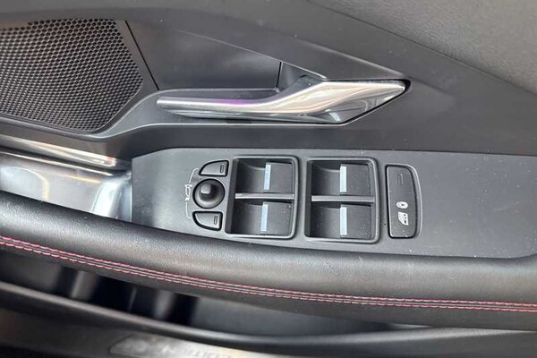 Used Jaguar E-Pace 2018 for sale - 76176505: Photo 16