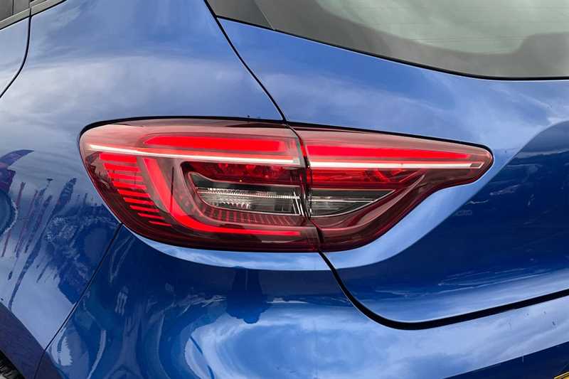 Used Renault Clio 2023 for sale - 78208125: Photo 31