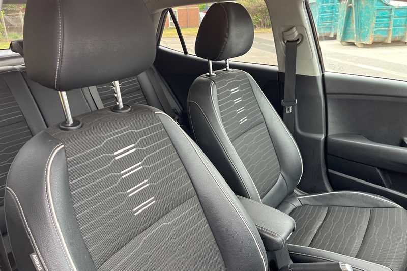 Used Kia Stonic for sale - 76733781: Photo 23