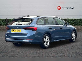 Used Skoda Octavia 2020 for sale - 76155142: Photo