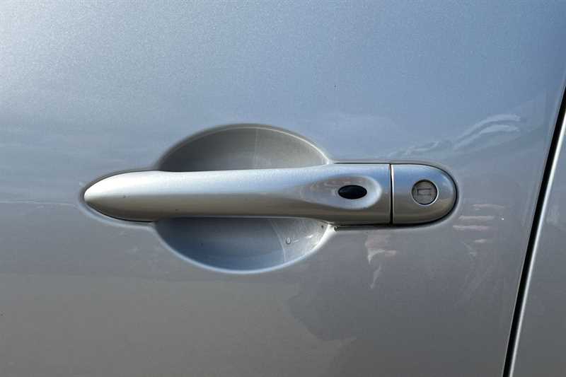 Used Renault Clio 2018 for sale - 78138587: Photo 33