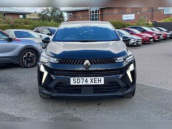 Used Renault Captur 2024 for sale - 79415889: Photo