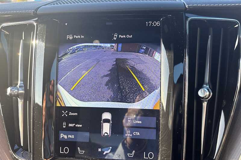 Used Volvo XC60 2020 for sale - 76852003: Photo 19