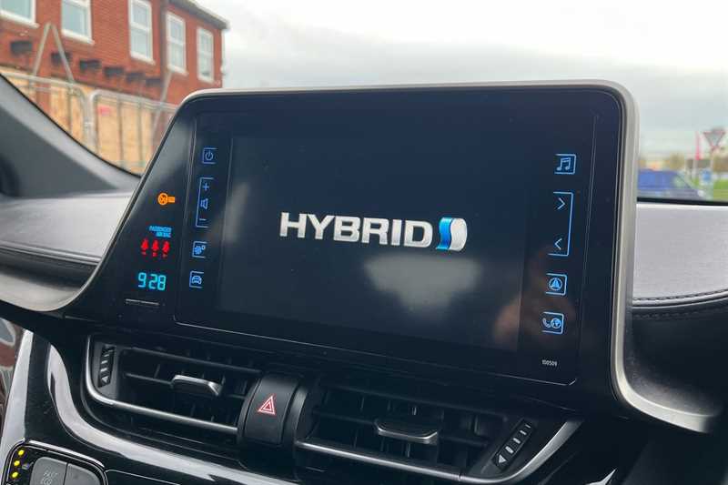 Used Toyota C-HR 2019 for sale - 77430813: Photo 17