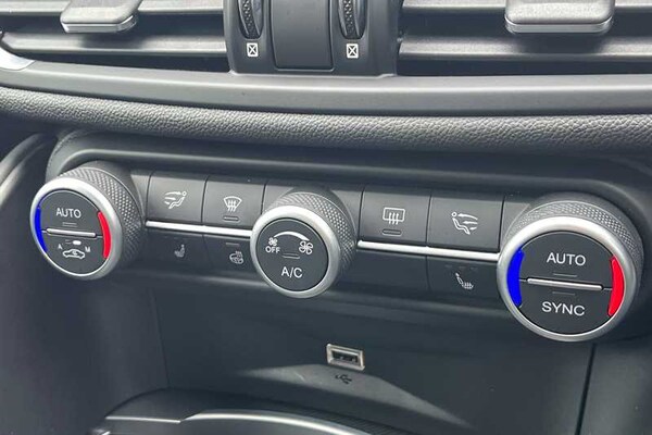 Used Alfa Romeo Giulia 2019 for sale - 76155204: Photo 15