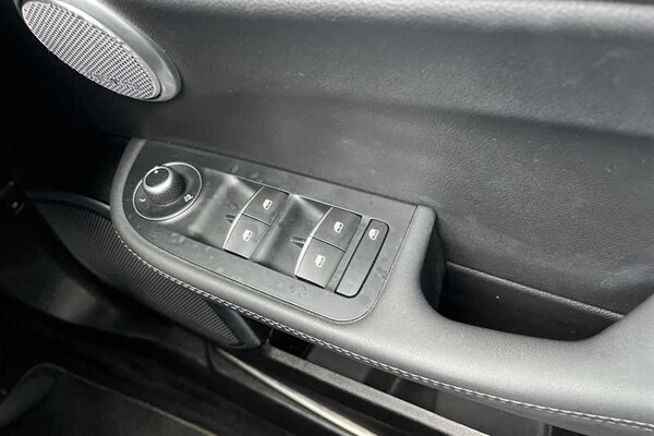 Used Alfa Romeo Giulia 2019 for sale - 76155204: Photo 16