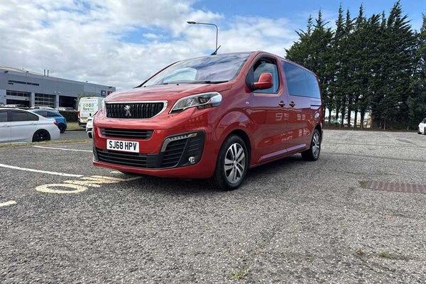 Used Peugeot Traveller 2018 for sale - 75603317: Photo 35