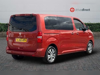 Used Peugeot Traveller 2018 for sale - 75603317: Photo