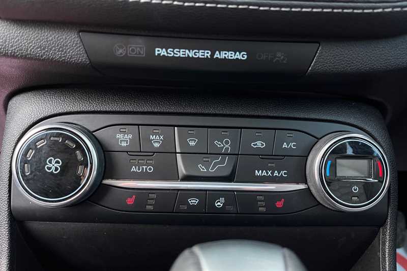 Used Ford Fiesta 2019 for sale - 77295999: Photo 15