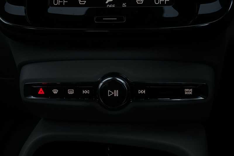 Used Volvo XC40 2020 for sale - 78189481: Photo 40