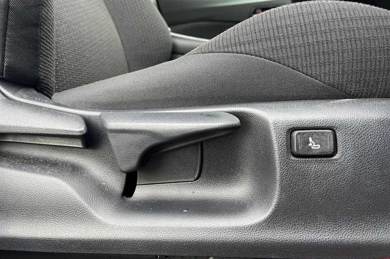 Used Toyota C-HR 2019 for sale - 77322732: Photo 26